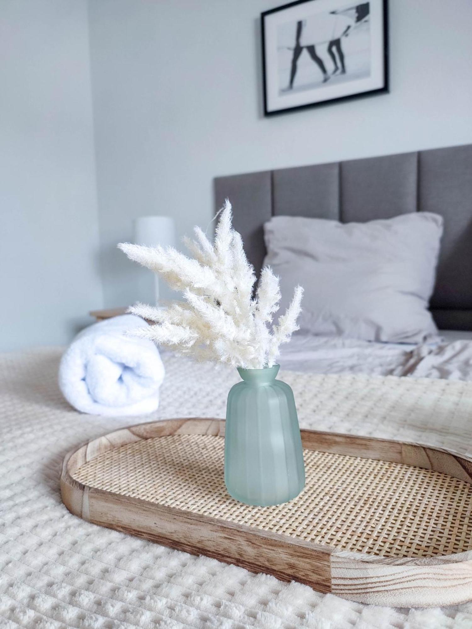 Apartment Business & Leisure *